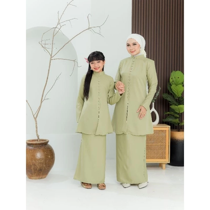 Kabaya Jelita Suit